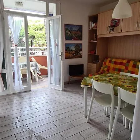 La Casa Del Mare * 罗索利纳马雷